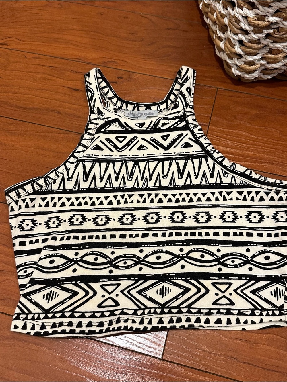 Black & Cream Tribal Crop Tank Top - Charlotte Russe size S